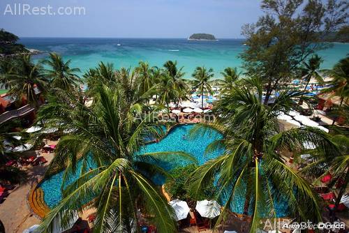 Kata Beach Resort & Spa 35